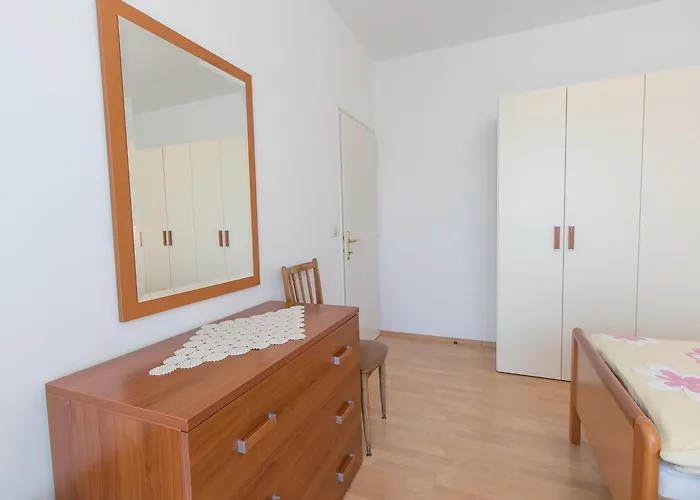 Apartment Vesna *